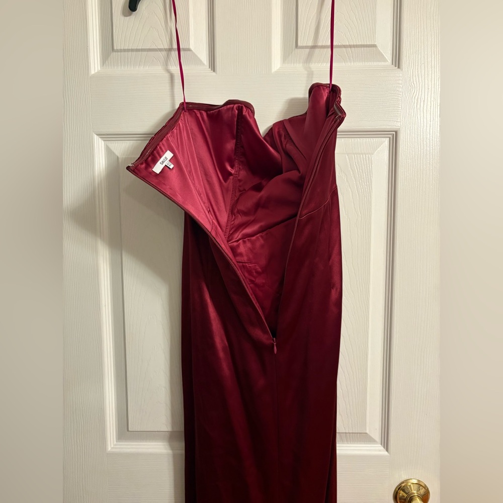 Sau lee Strapless Burgundy Gown - Picture 6 of 9